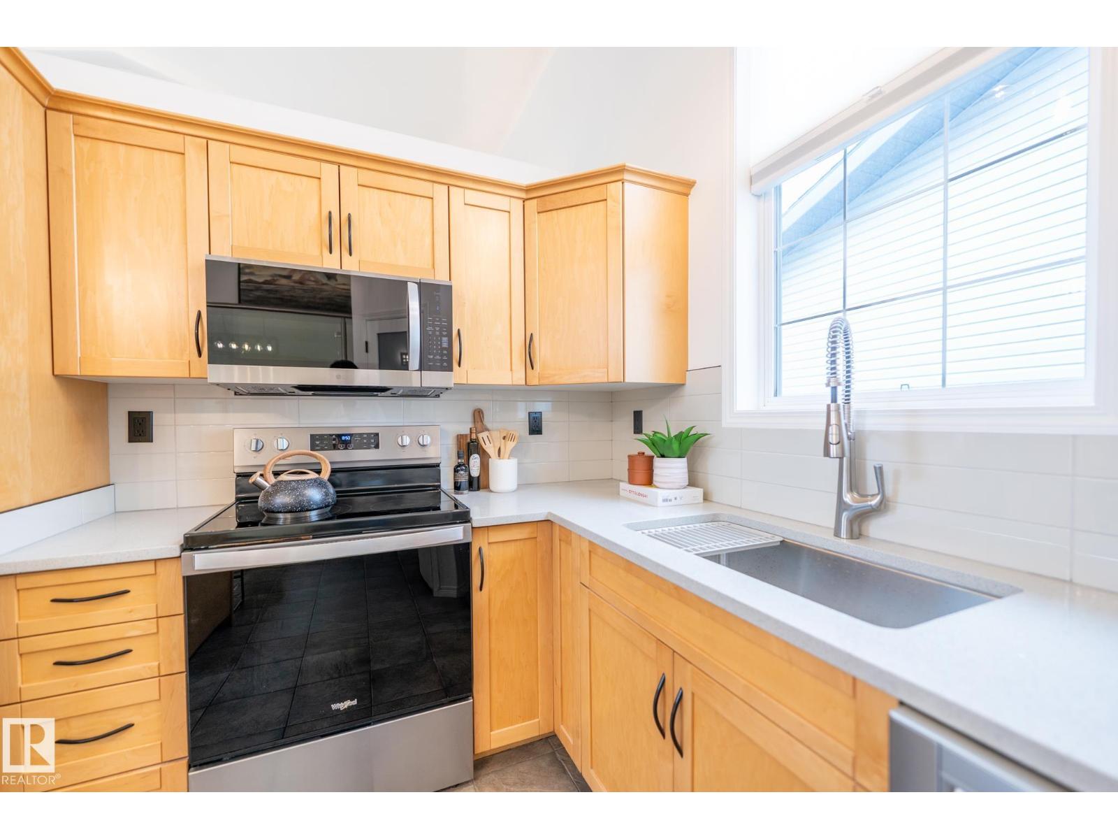 982 JIM COMMON DR — photo 10