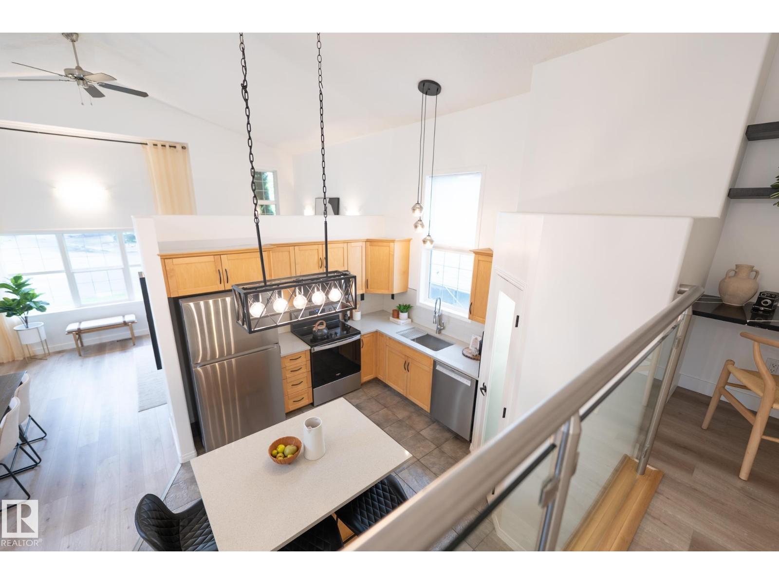 982 JIM COMMON DR — photo 16