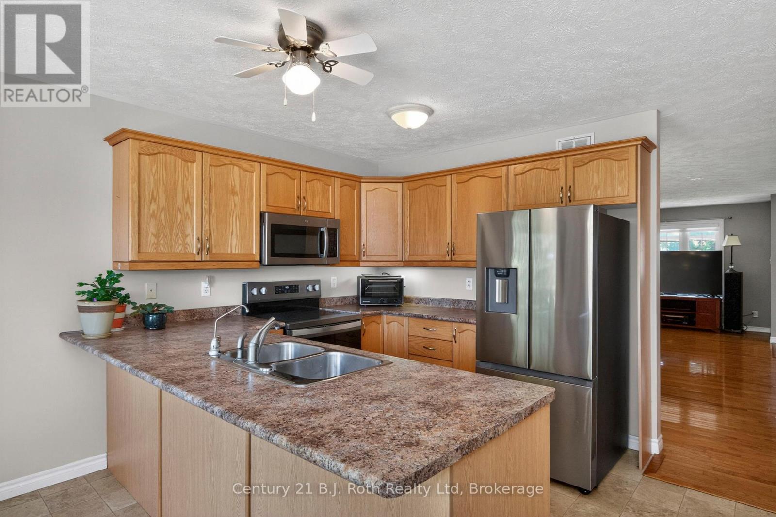 24 MARCHAND DRIVE - 5