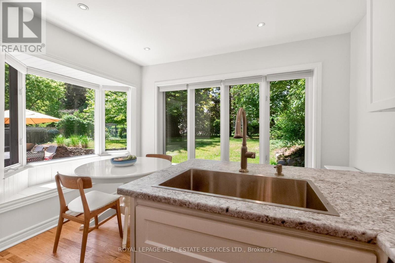 42 HUMBERCREST BOULEVARD - 13