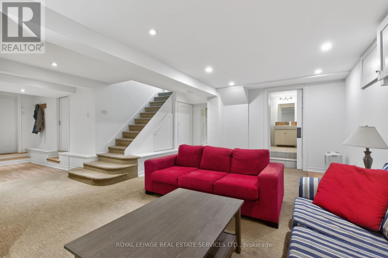 42 HUMBERCREST BOULEVARD - 31
