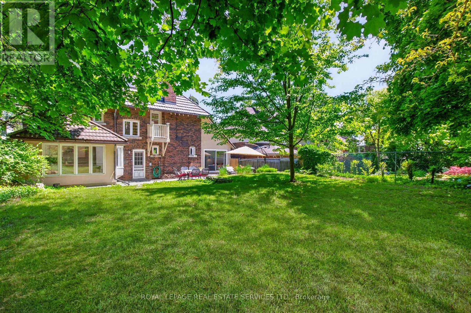 42 HUMBERCREST BOULEVARD - 37