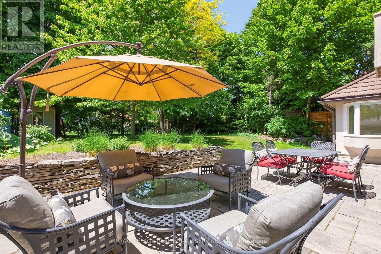 42 HUMBERCREST BOULEVARD - 39
