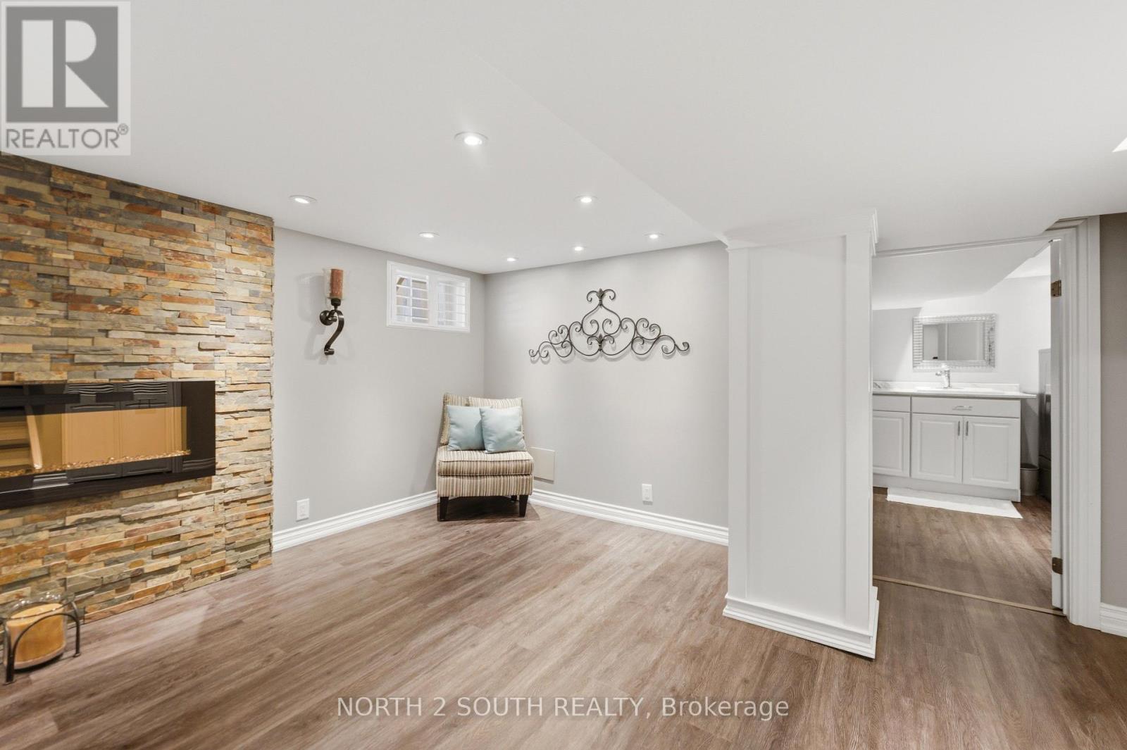 212 WEXFORD AVENUE S - 20