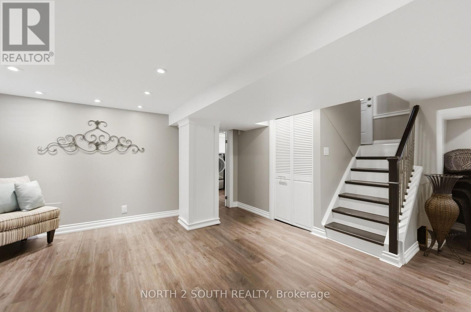 212 WEXFORD AVENUE S - 22