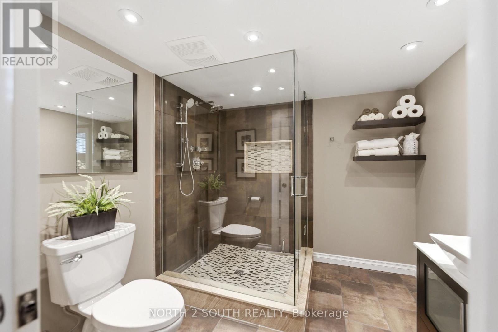 212 WEXFORD AVENUE S - 23