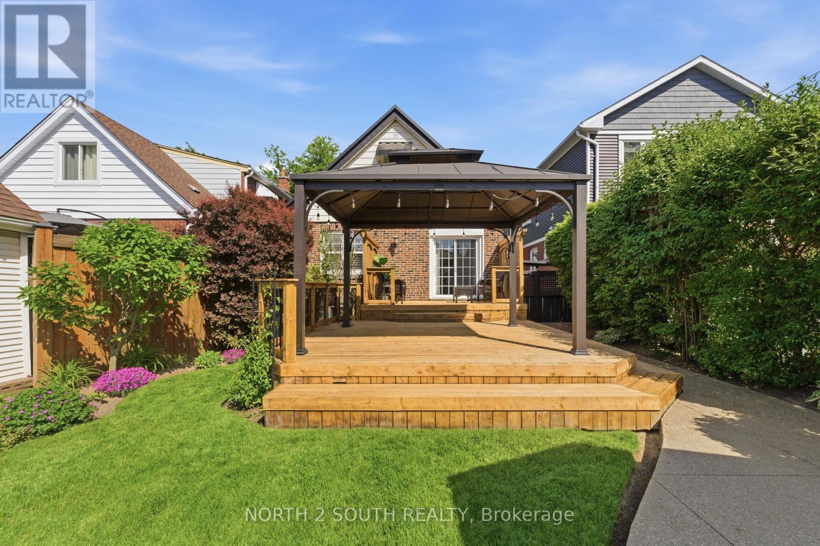 212 WEXFORD AVENUE S - 29
