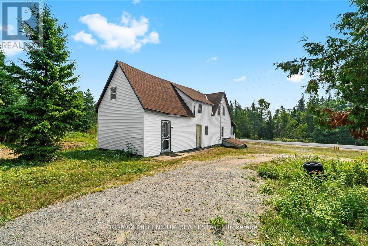 3529 HIGHWAY 118 E - 9