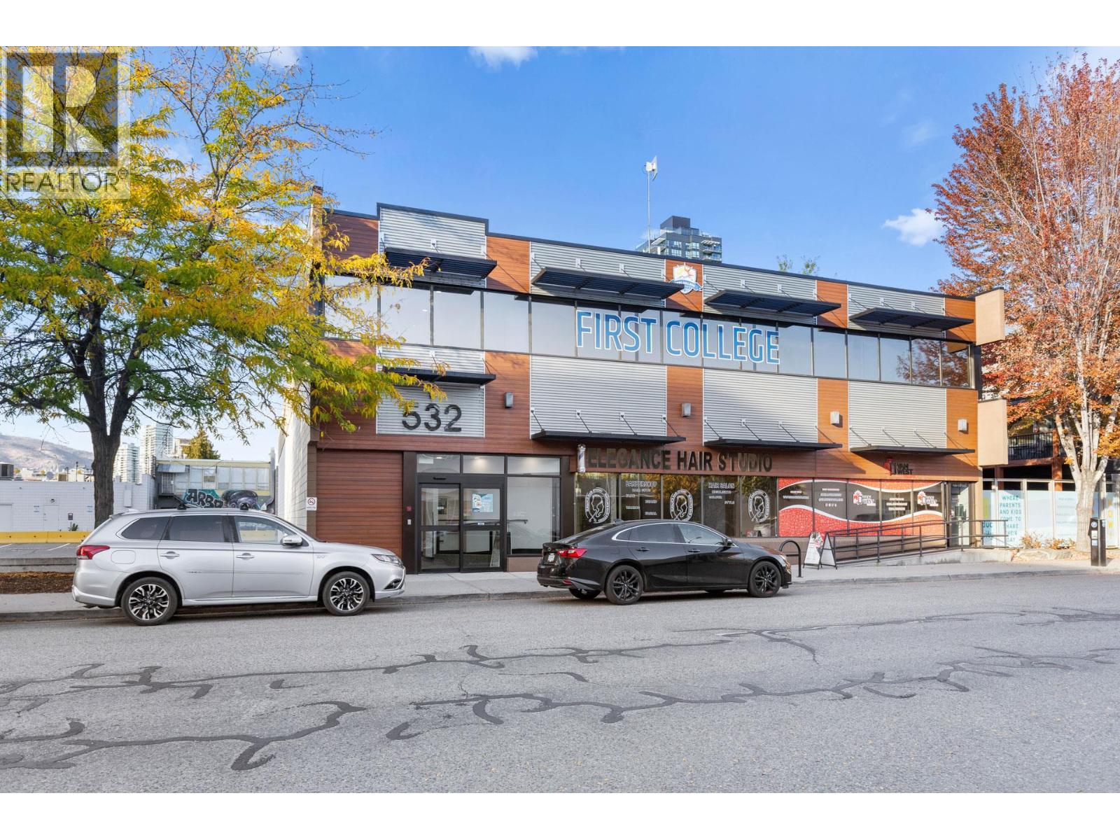 201 532 Leon Avenue, Kelowna
