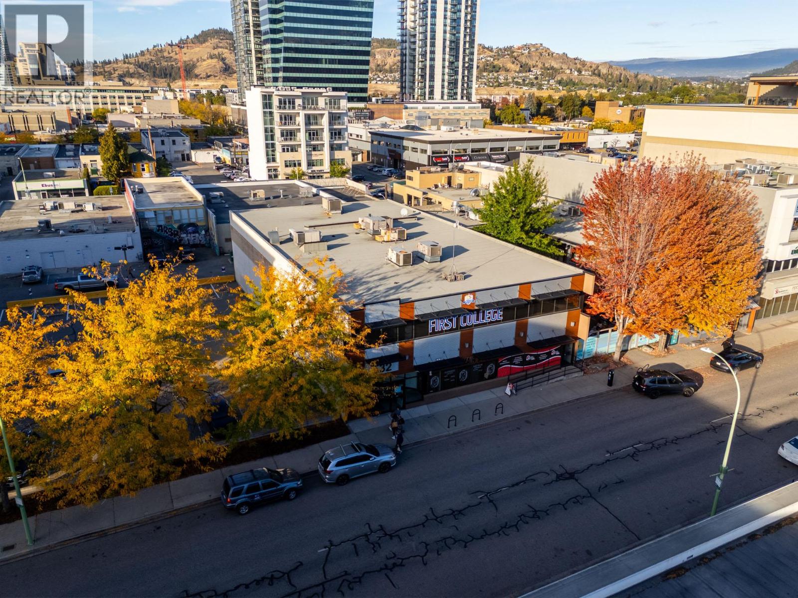 201 532 Leon Avenue, Kelowna