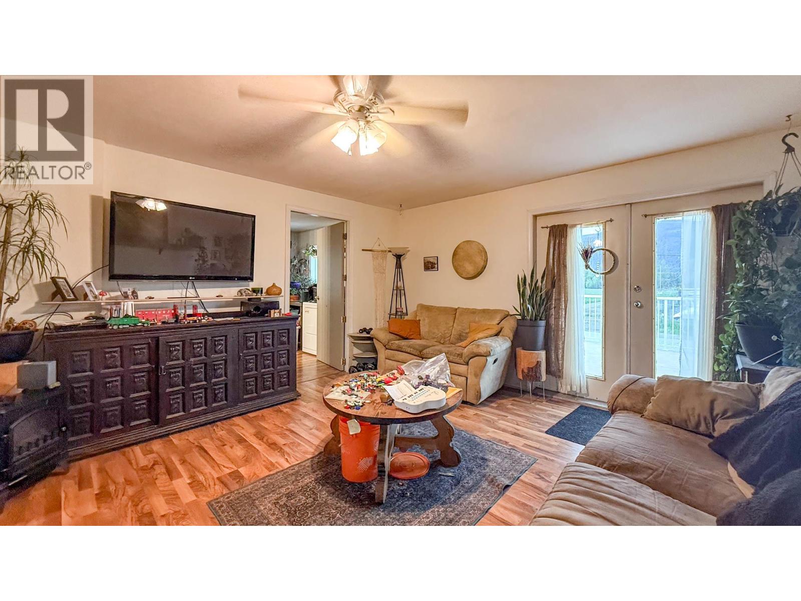  1415 Dyffryn Road, Lumby