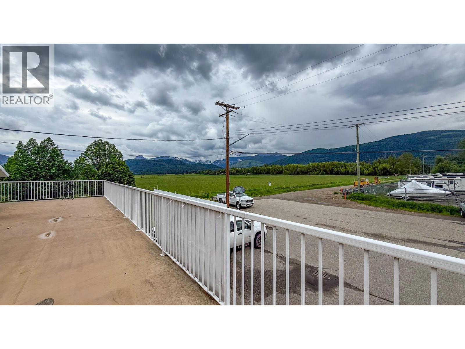 1415 Dyffryn Road, Lumby