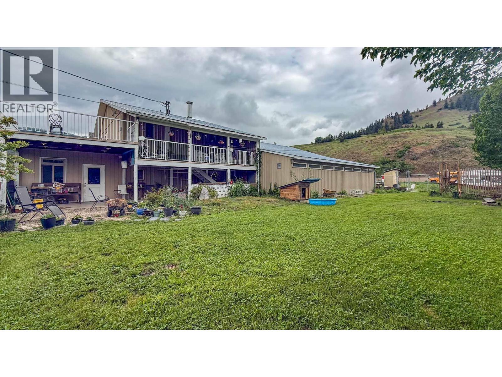  1415 Dyffryn Road, Lumby