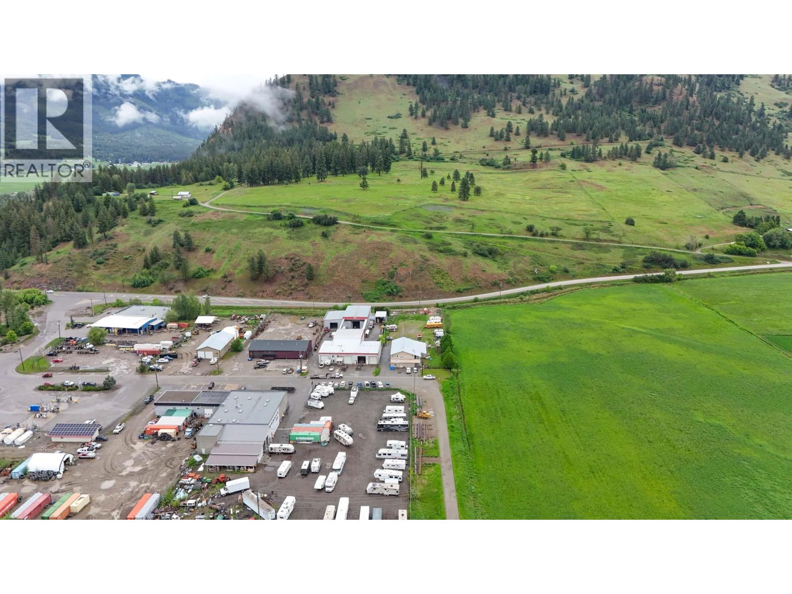  1415 Dyffryn Road, Lumby
