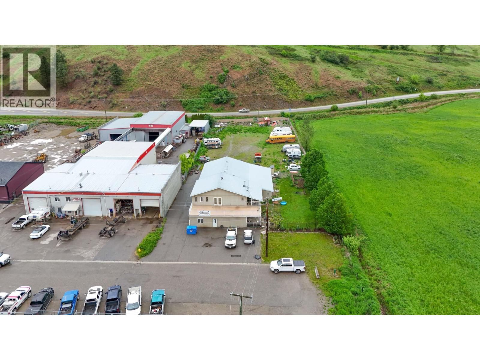  1415 Dyffryn Road, Lumby