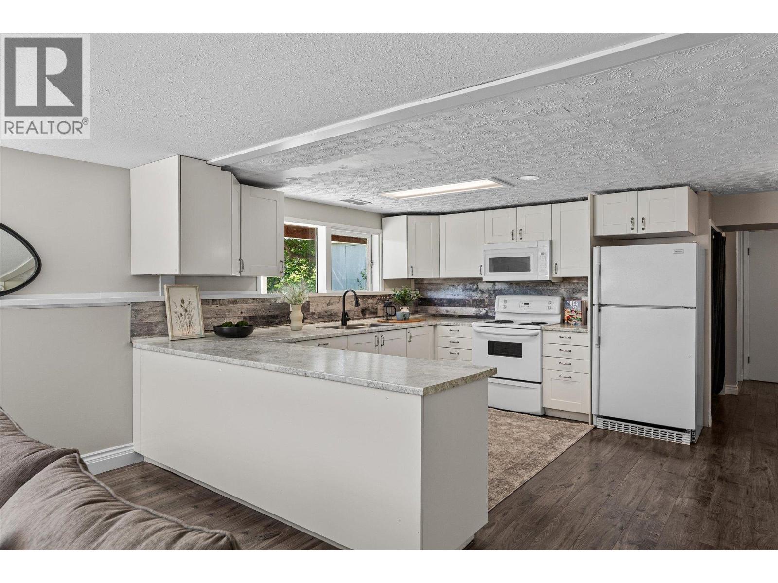 3629 Empire Place - 33