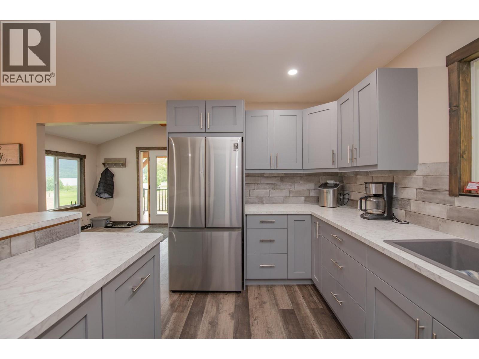 350 LOWER INONOAKLIN NORTH ARM Road - 11