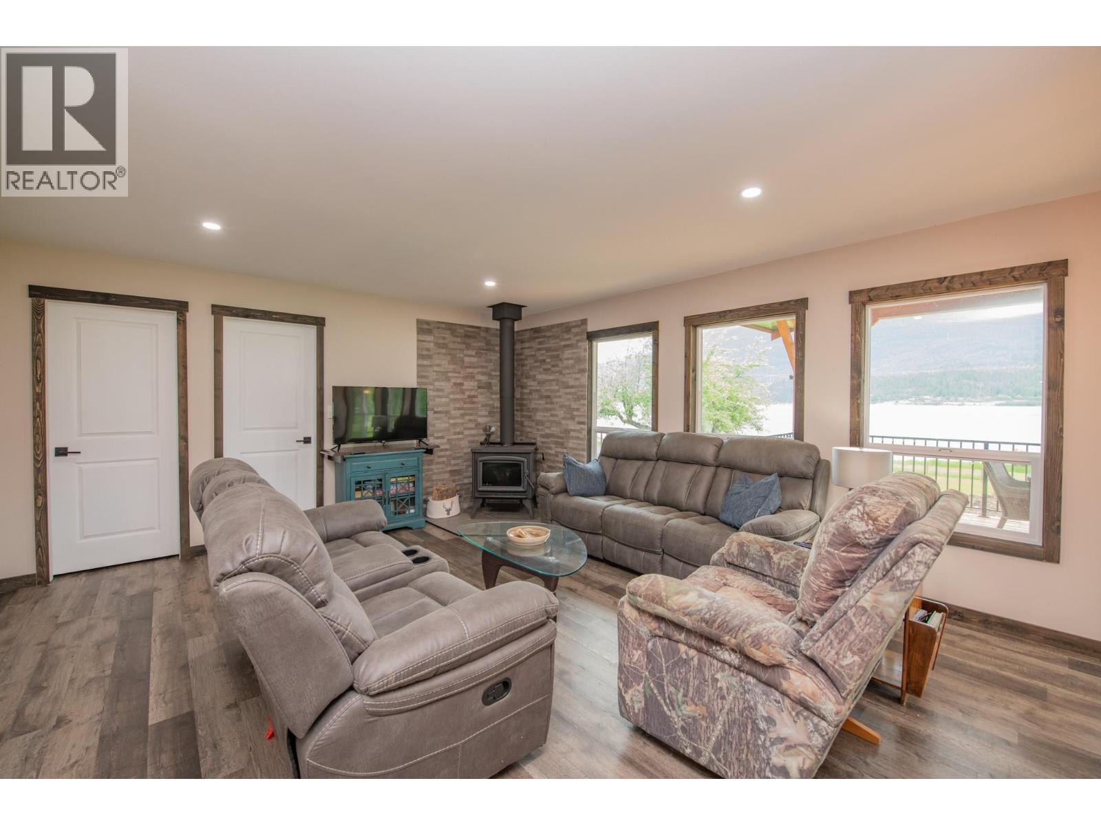 350 LOWER INONOAKLIN NORTH ARM Road - 16