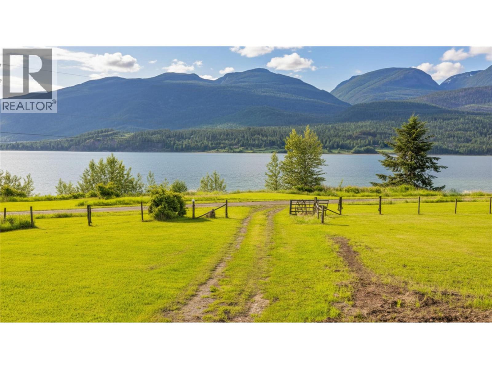 350 LOWER INONOAKLIN NORTH ARM Road - 40