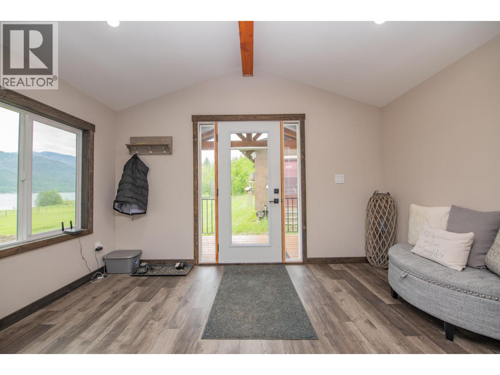 350 LOWER INONOAKLIN NORTH ARM Road, Edgewood