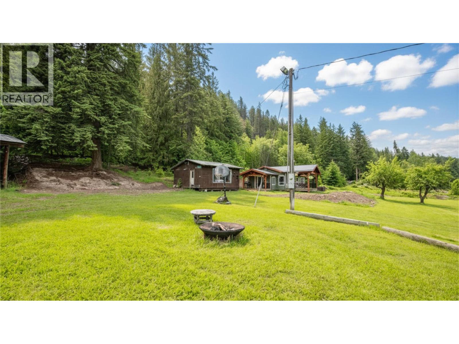 350 LOWER INONOAKLIN NORTH ARM Road - 52