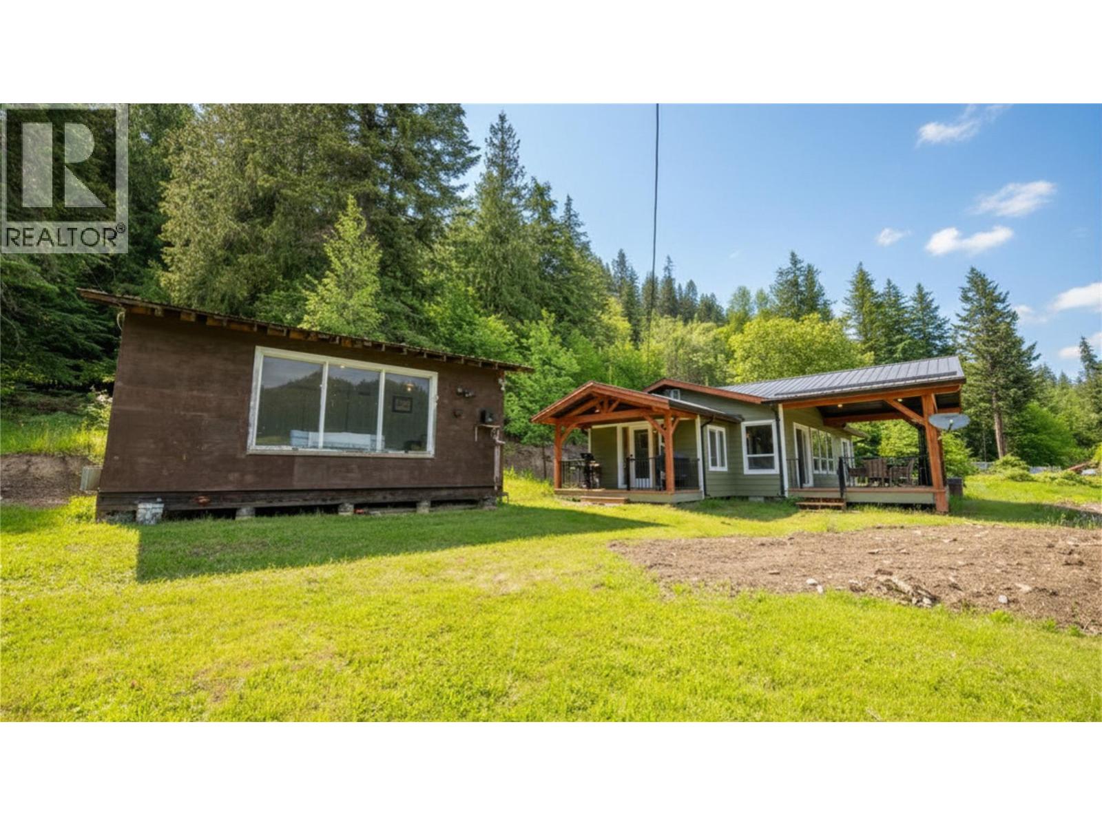 350 LOWER INONOAKLIN NORTH ARM Road, Edgewood
