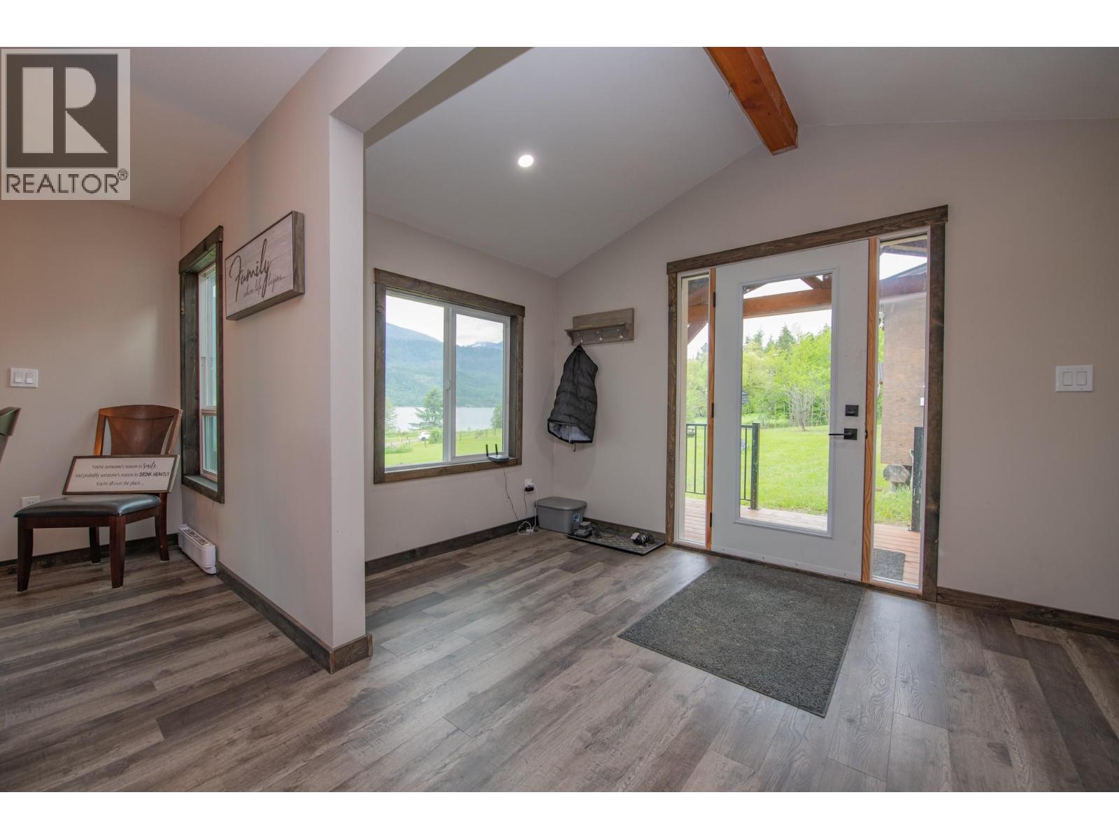 350 LOWER INONOAKLIN NORTH ARM Road - 6