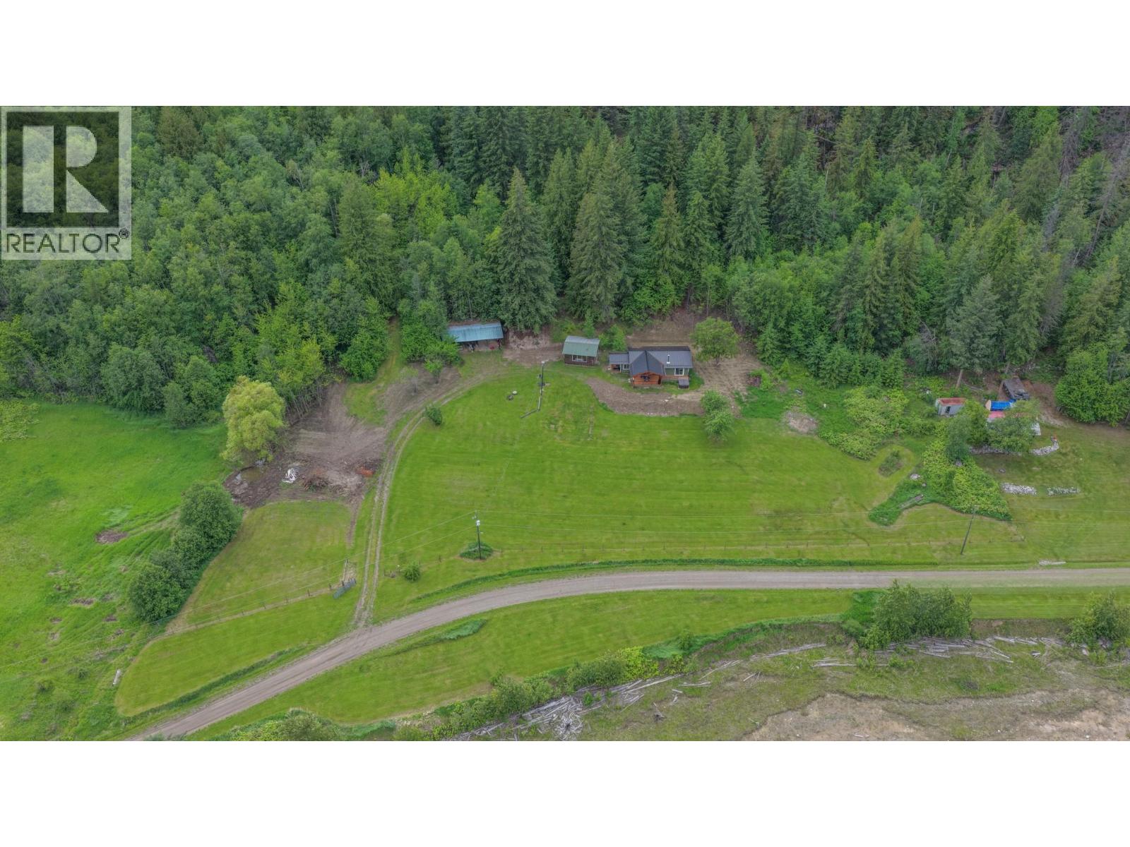 350 LOWER INONOAKLIN NORTH ARM Road, Edgewood