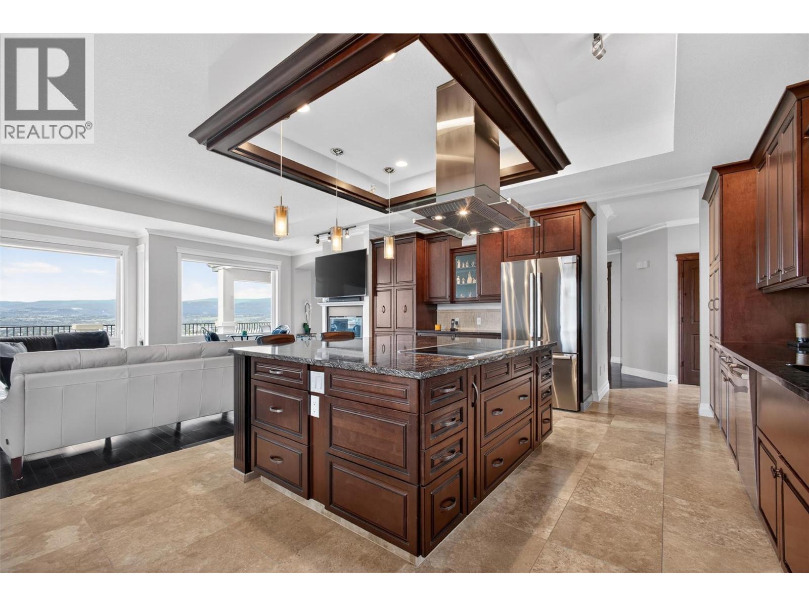 2346 Bridgeview Road - 12