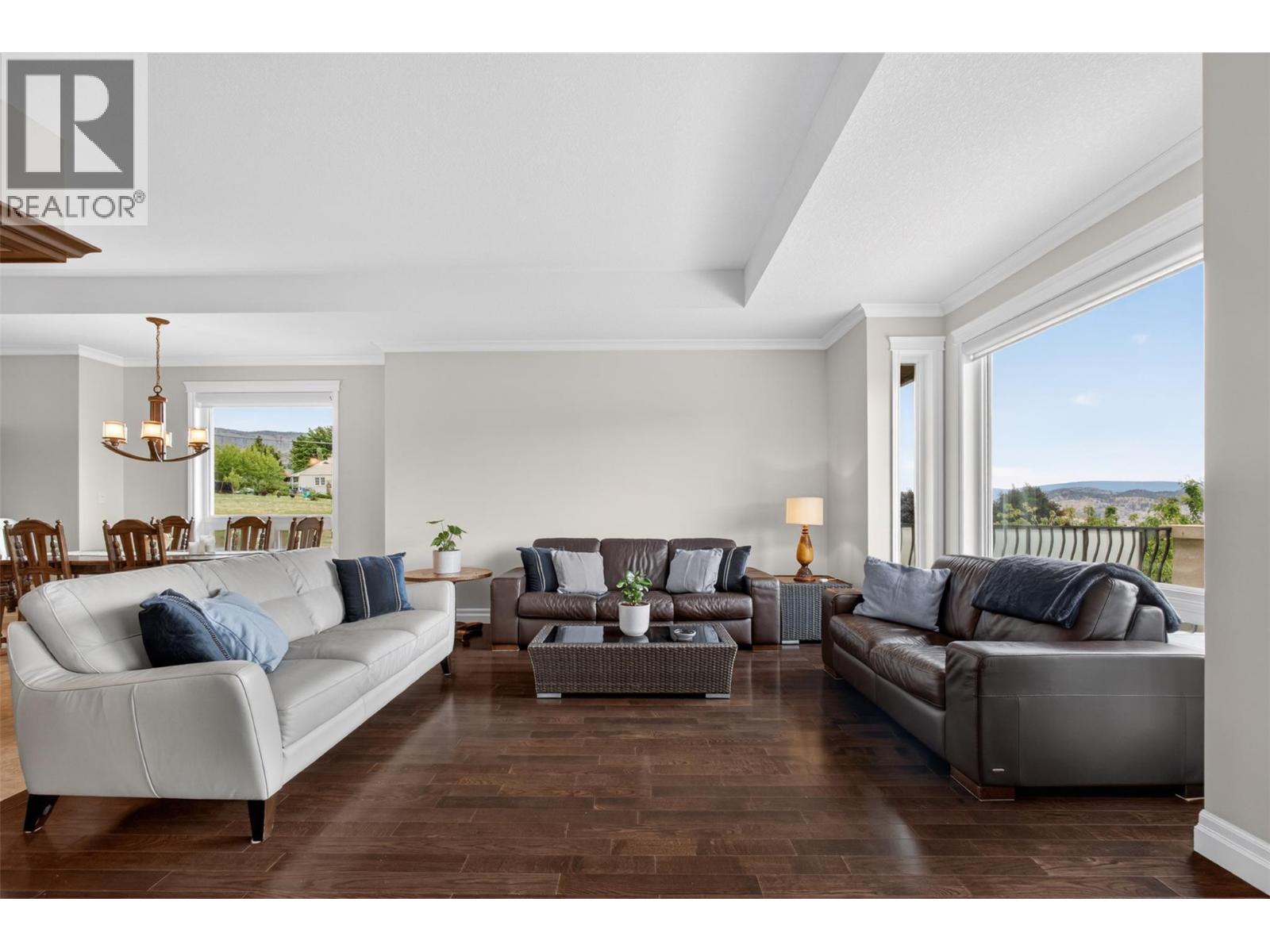 2346 Bridgeview Road - 16