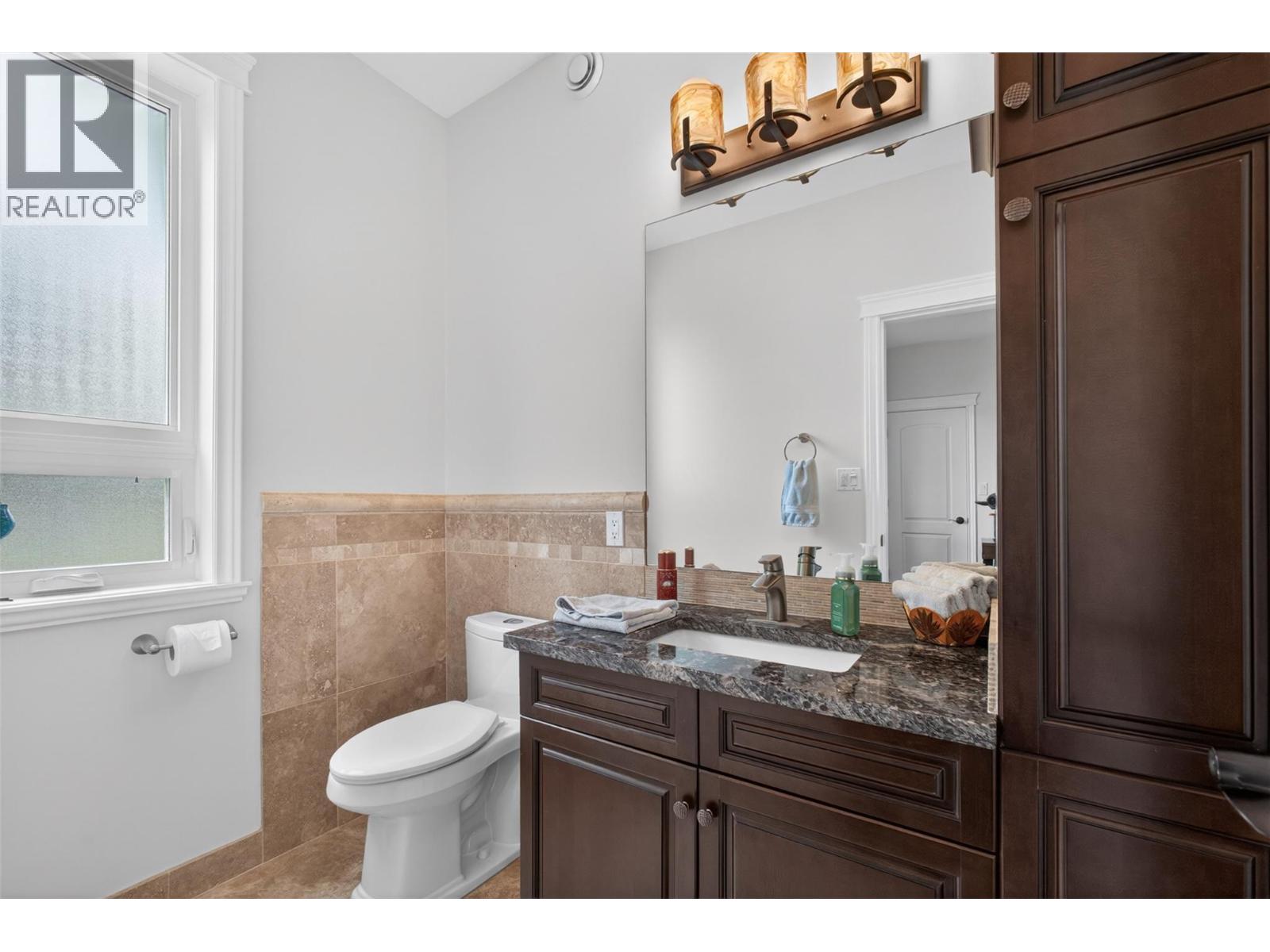 2346 Bridgeview Road - 29
