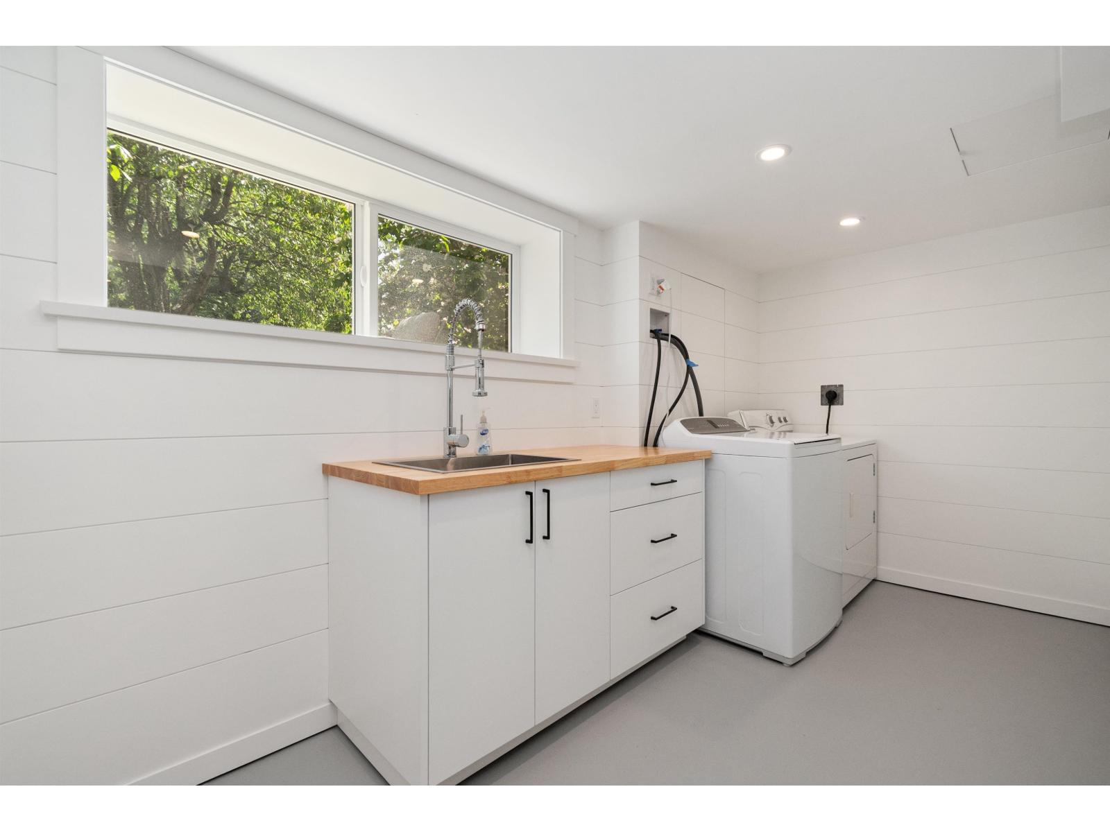 9460 COOTE STREET, Chilliwack Proper East, Chilliwack