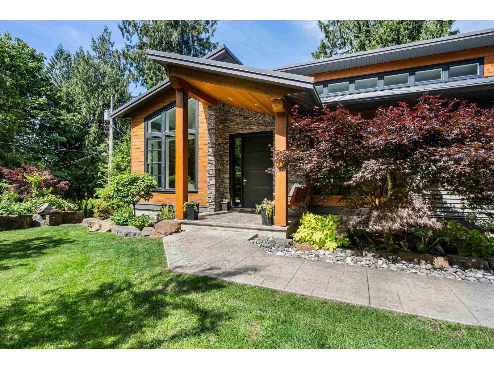 7542 HICKS LAKE ROAD, Harrison Lake