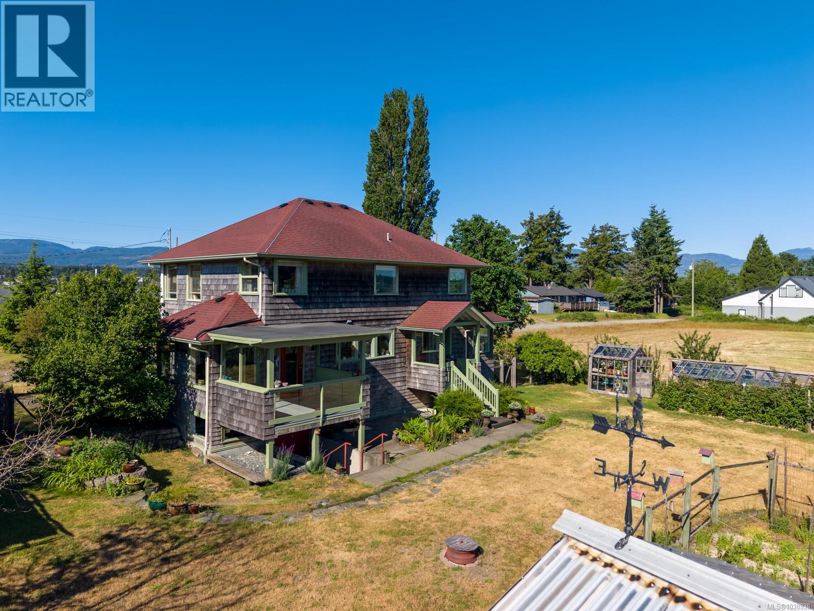 2854 Farm View Rd, Courtenay