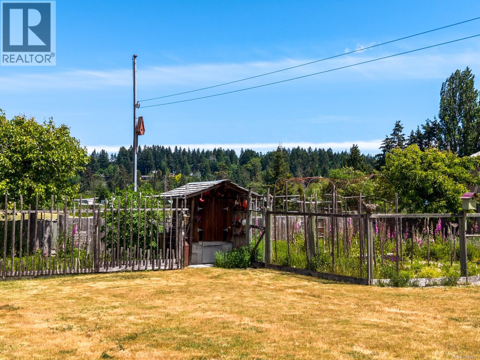2854 Farm View Rd, Courtenay