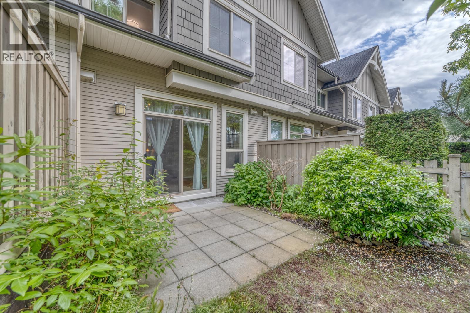 198 3105 DAYANEE SPRINGS BOULEVARD, Coquitlam