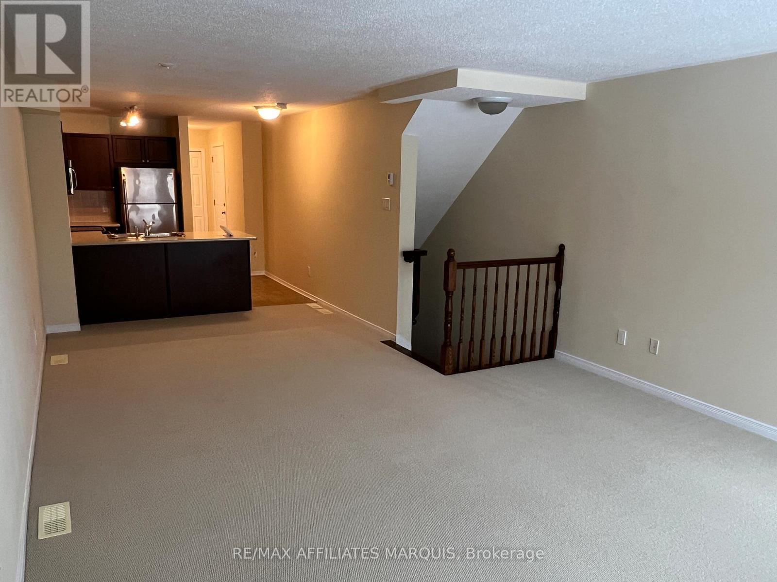 304 FIR LANE - 12
