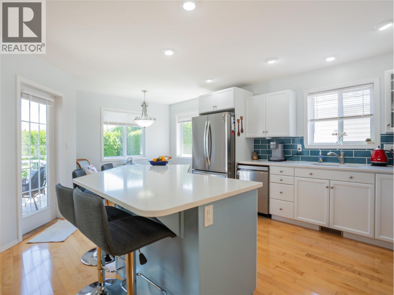 598 RED WING Drive - 12