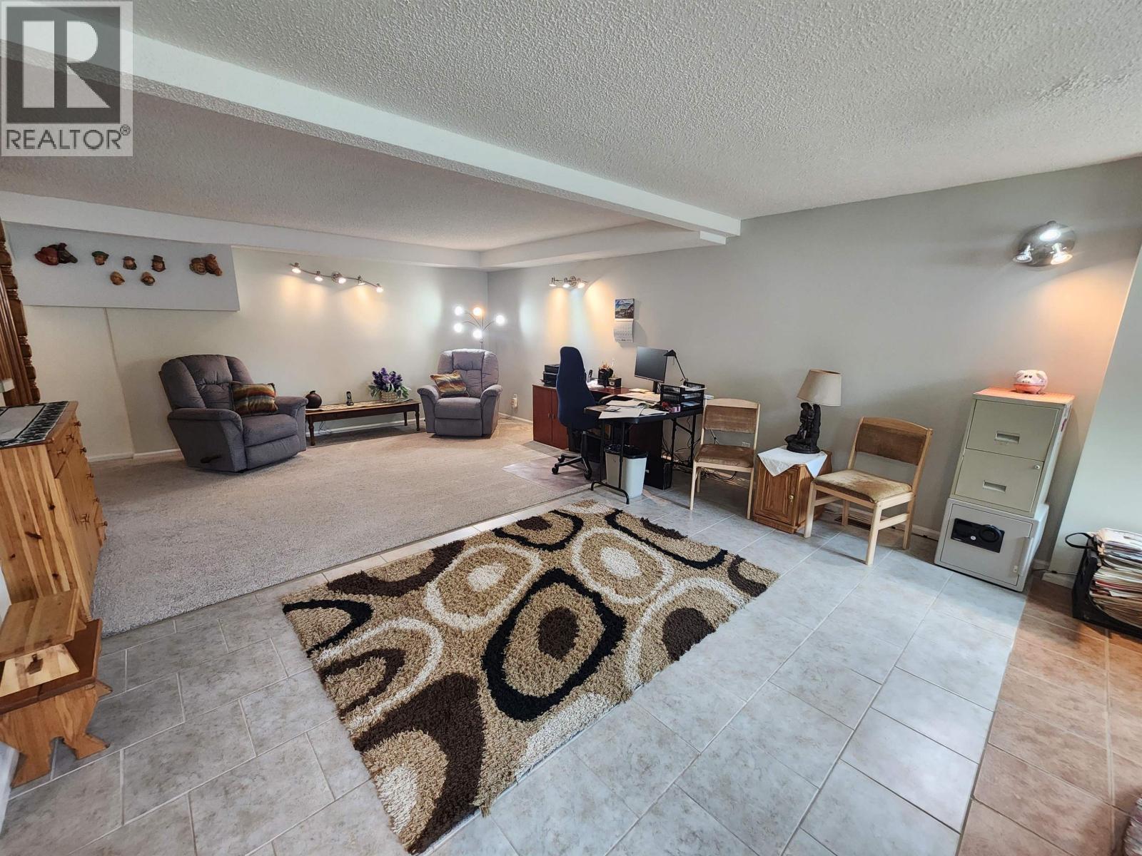 Dining room of 3819 BRENTWOOD PLACE · Prince George, BC