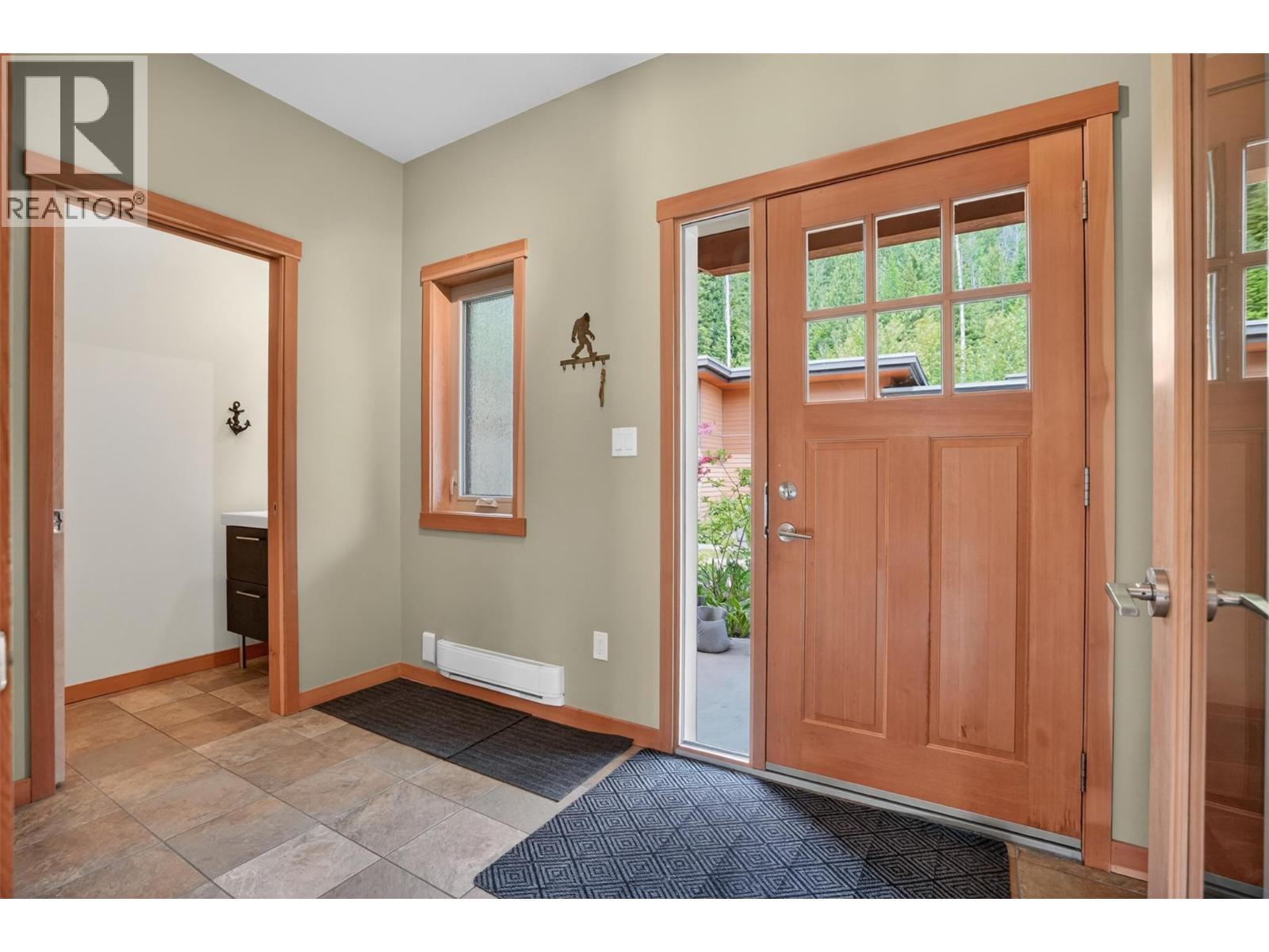 3260 Heddle Road Unit# 20, Nelson