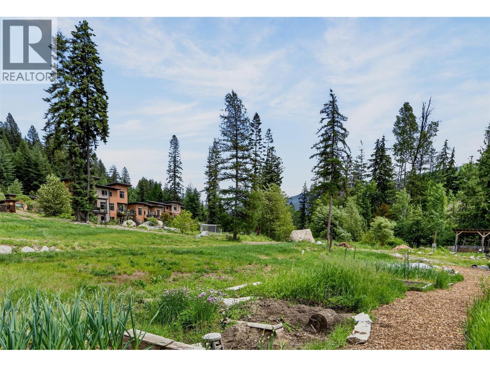 #20 3260 Heddle Road - 65