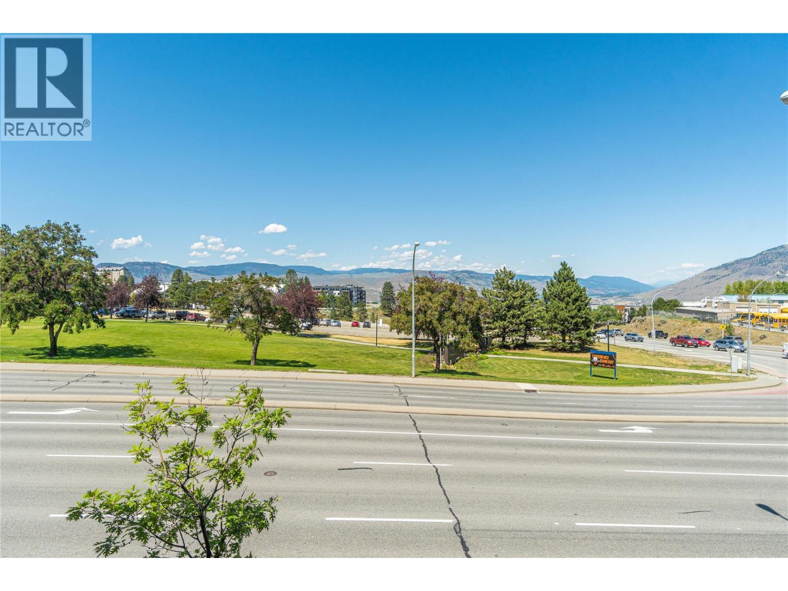 #216 755 McGill Road - 30
