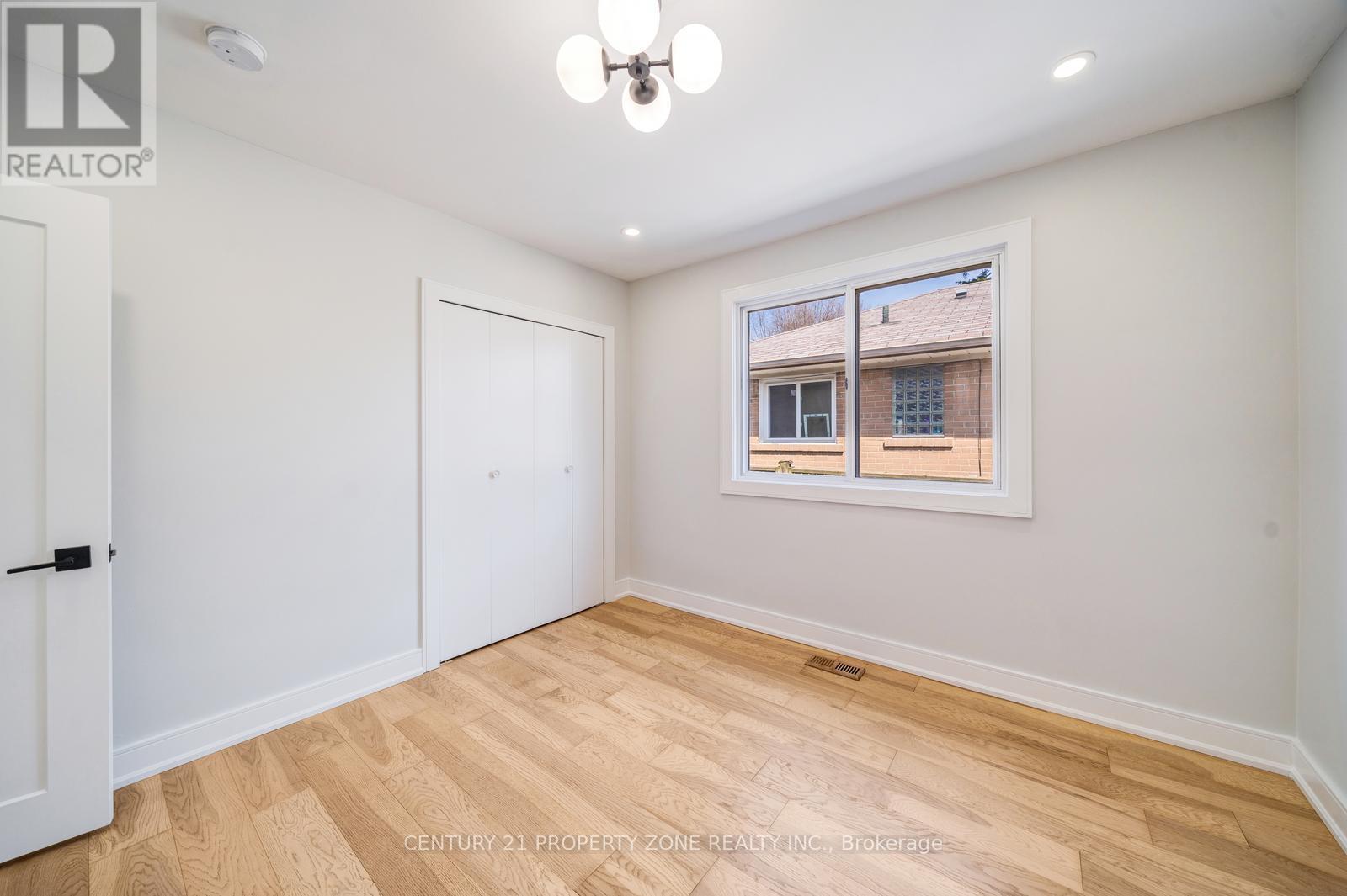 203 TOYNBEE TRAIL - 23