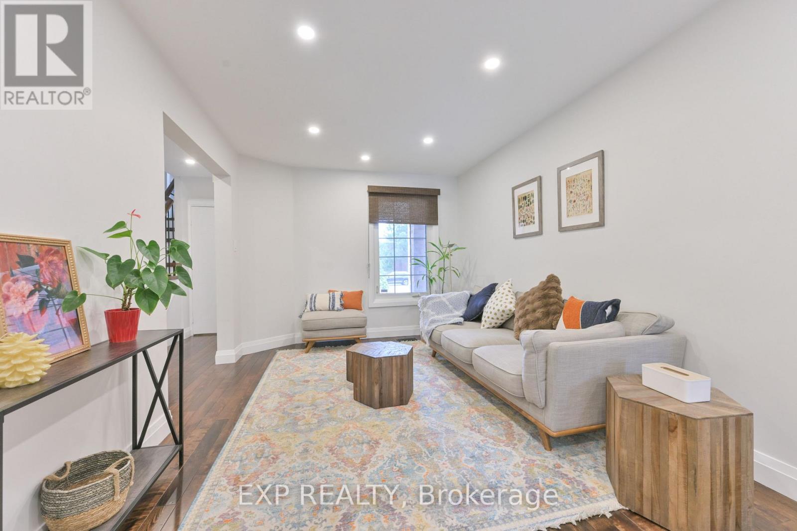 1474 PRINCE JOHN CIRCLE - 7