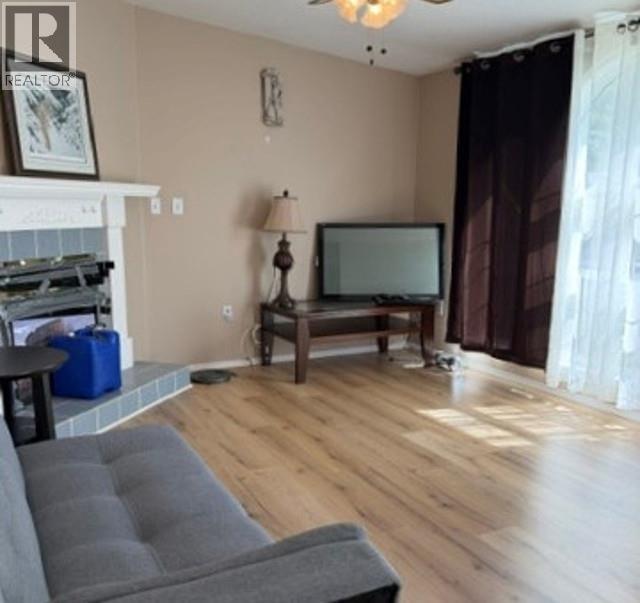 8477 ROWLAND Road, Burns Lake