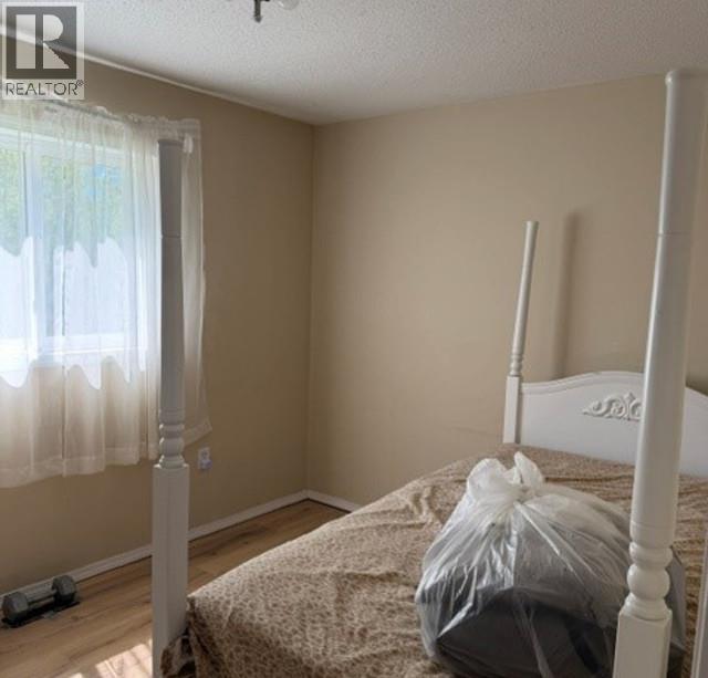 8477 ROWLAND Road, Burns Lake