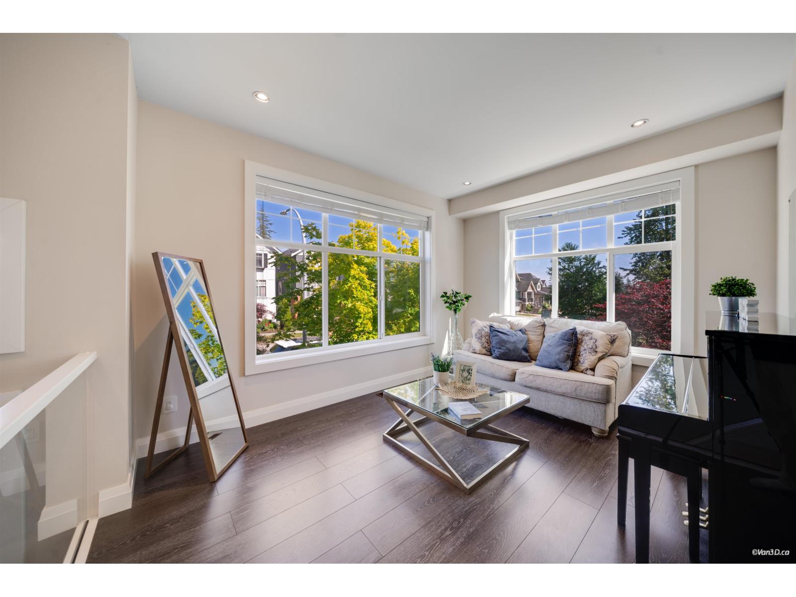 28 2239 164A STREET, Surrey