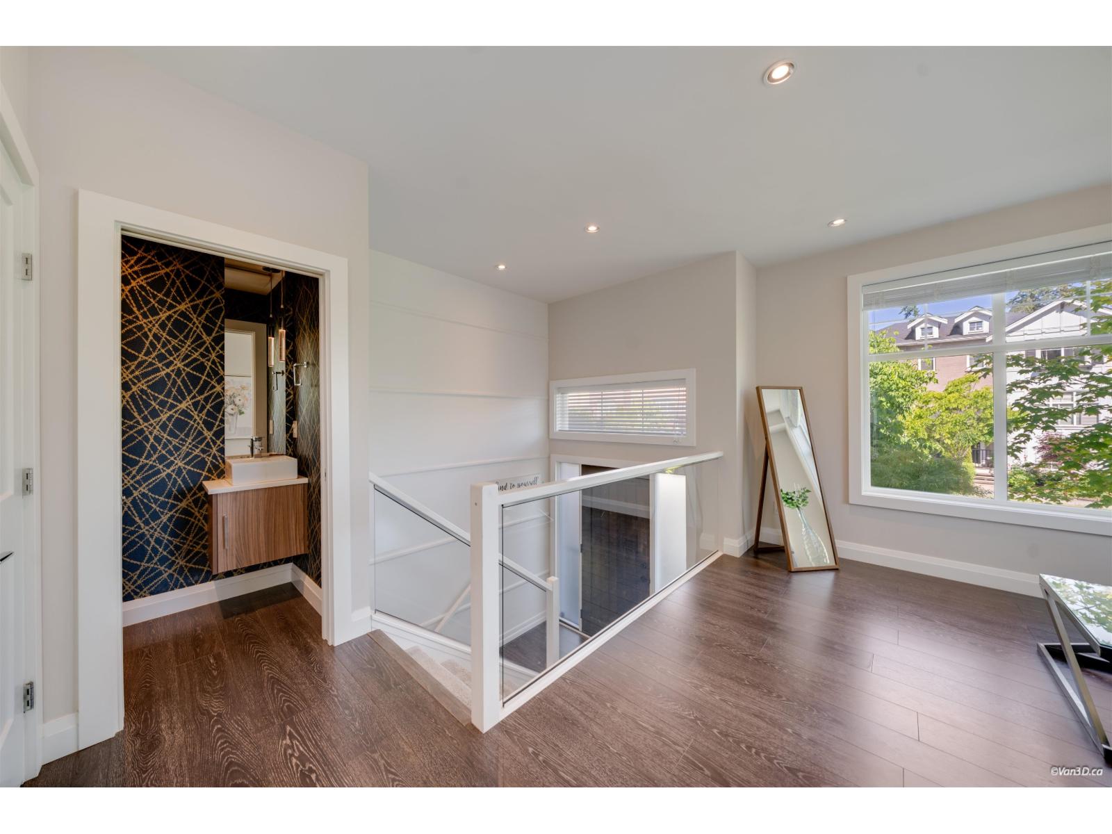 28 2239 164A STREET, Surrey
