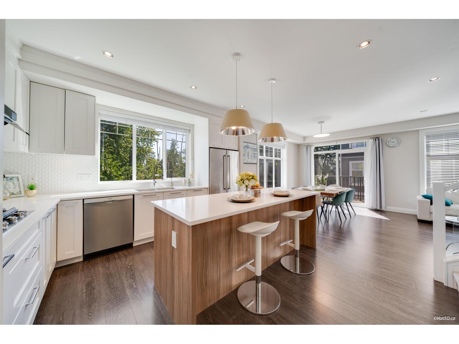 28 2239 164A STREET, Surrey