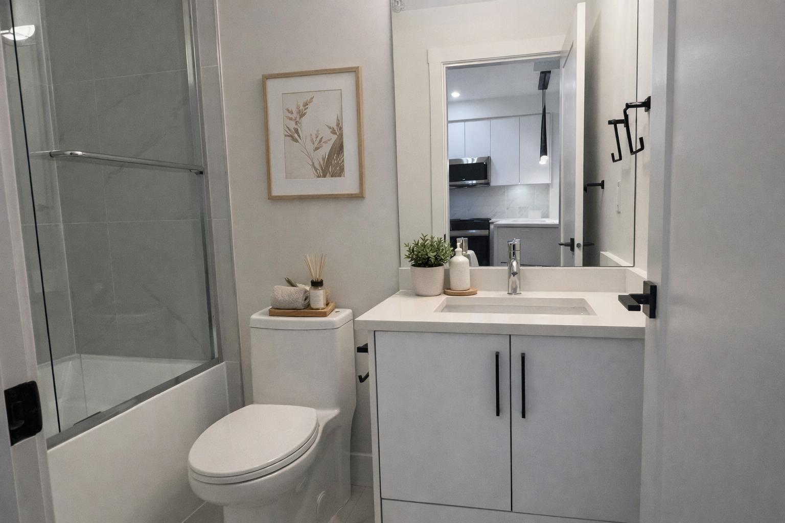 1 Bed, 1 Bath Apartment for Sale in Surrey – 317 163 175A STREET, Surrey – MLS# R3132013 - Image 6